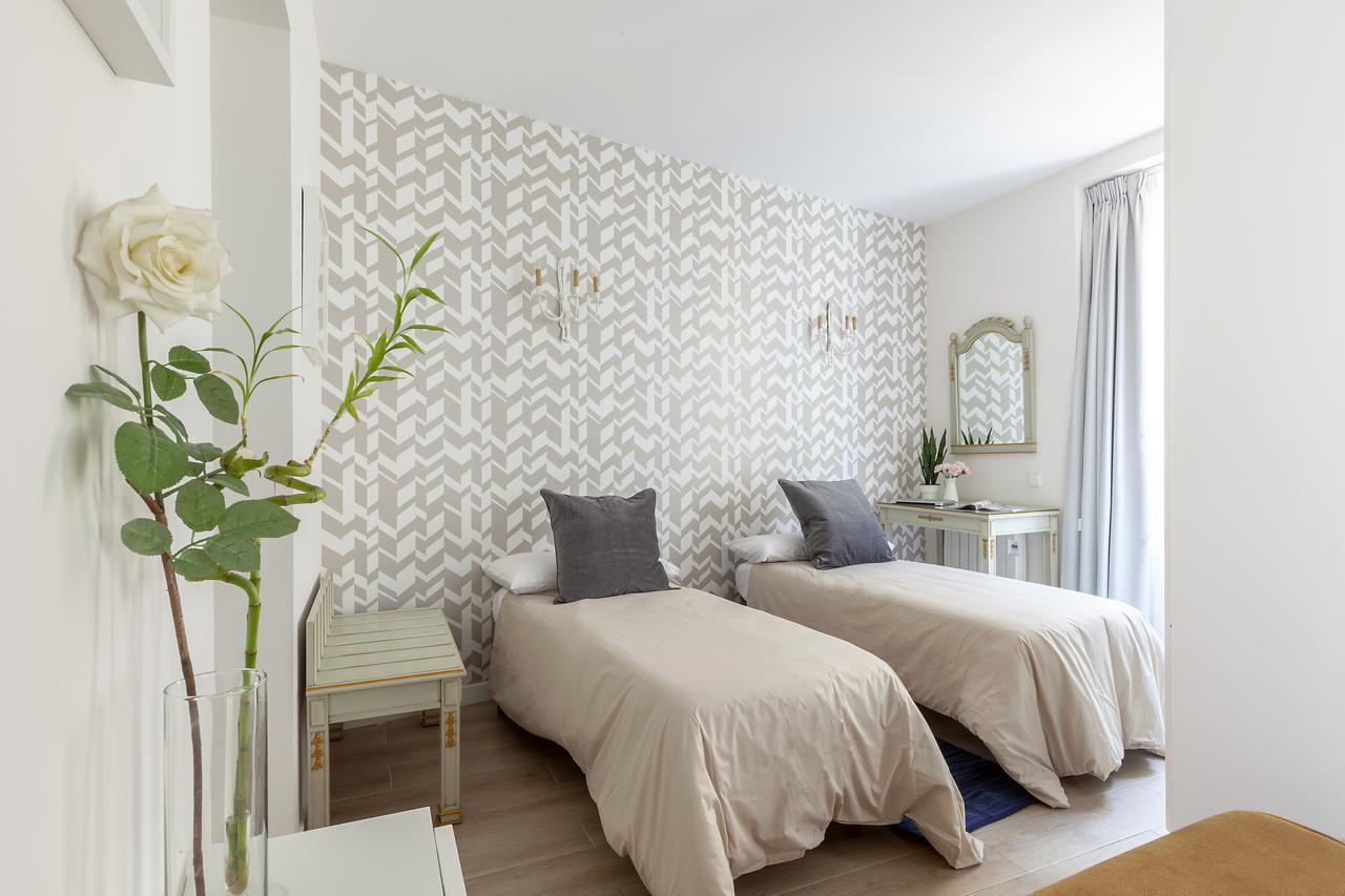 Apartamento Smile Sol Madrid Luaran gambar