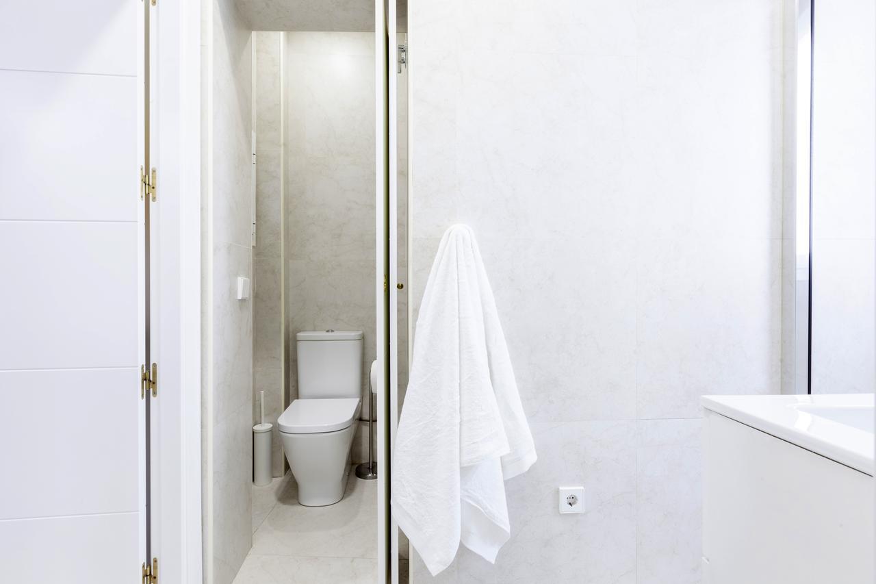 Apartamento Smile Sol Madrid Luaran gambar